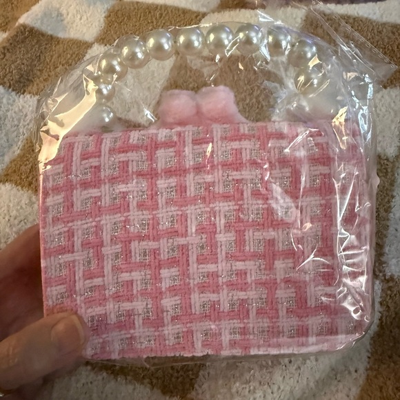 Labubu Purse 2Way Mini Bag in PINK - Picture 2 of 7